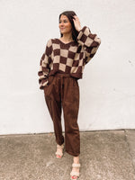 Trendy Checkered cropped sweater, tan and brown