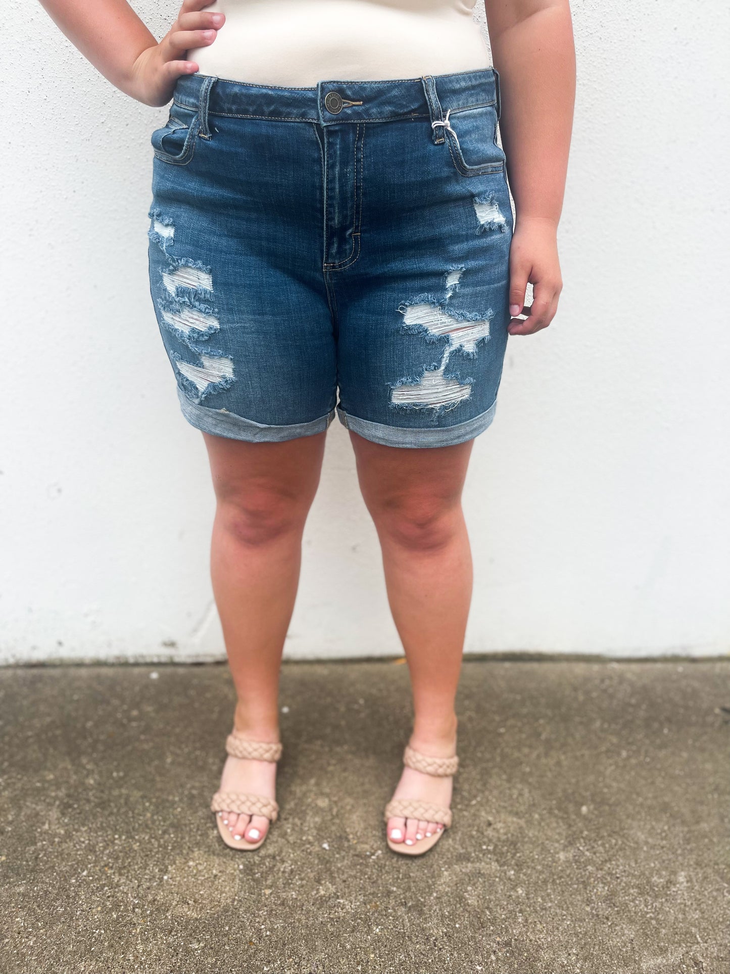 High rise distressed Bermuda shorts - plus size 