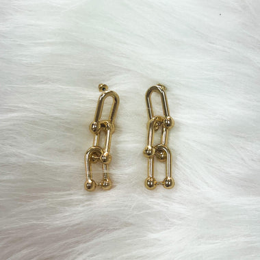 Gold chain link dangle earring