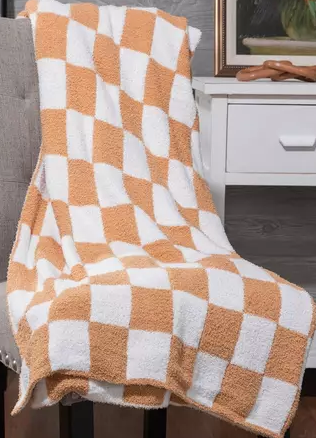 Cozy Up Checkerboard snuggle blanket